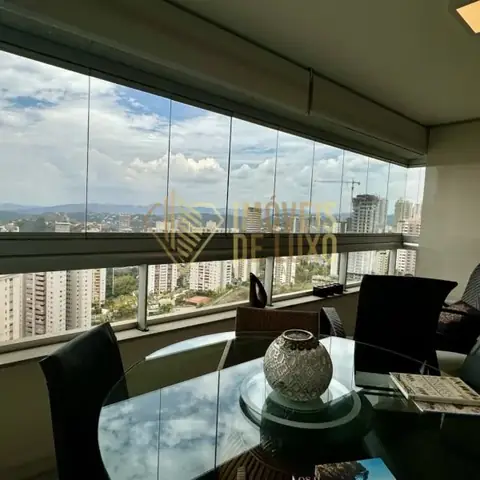 Apartamento à venda na Alameda Oscar Niemeyer Vila da Serra