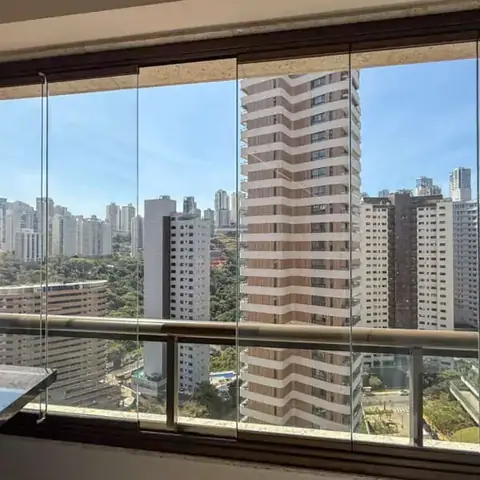 Apartamento mobiliado à venda no Luar Vale do Sereno Nova Lima