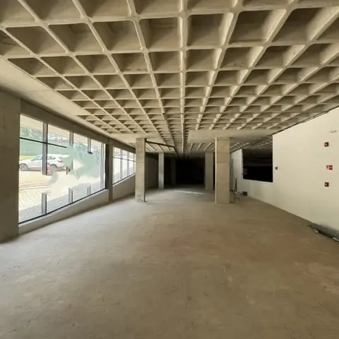 Loja de 1141m² para alugar no Ventura Vale do Sereno - foto 7