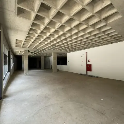 Loja de 1141m² para alugar no Ventura Vale do Sereno - foto 6