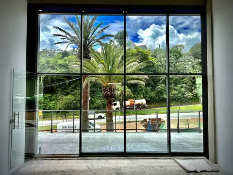 Loja de 175m² para alugar por R$26.000,00 no Ventura Vale do Sereno — imagem 3