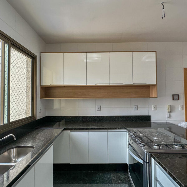 Cozinha Apartamento de 4 Quartos, com 4 vagas à venda, por R$4.500.000,00 no Grand Líder Olympus, Vila da Serra