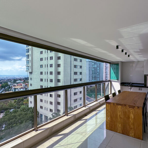 Varanda Apartamento de 4 Quartos, com 4 vagas à venda, por R$4.500.000,00 no Grand Líder Olympus, Vila da Serra