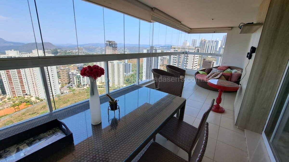 Varanda Gourmet Apartamento de 4 Quartos, com 3 vagas, por R2.850.000,00 no Spa Dell Acqua Vila da Serra, Nova Lima - MG