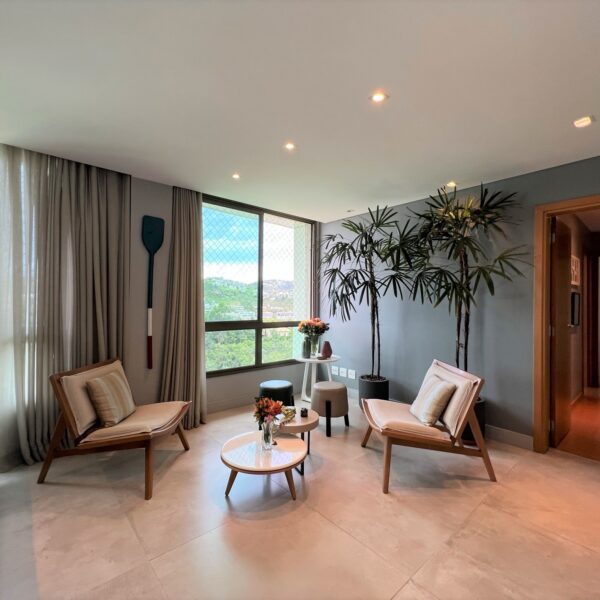 sala Apartamento de 3 quartos com 2 vagas à venda por R$1.450.000,00 no Vila Grimm, Vale dos Cristais, Nova Lima - MG