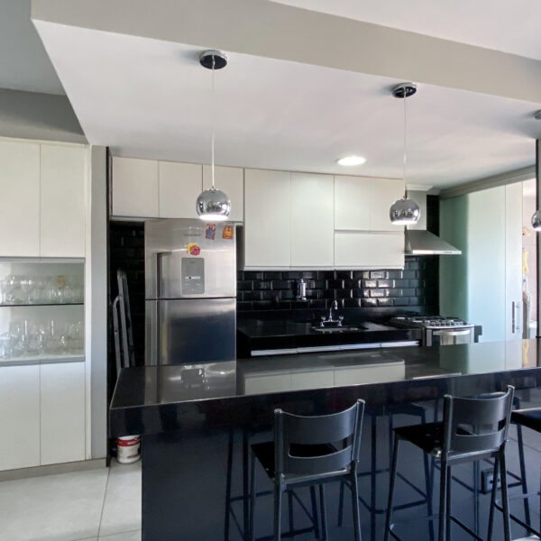 Cozinha Apartamento de 3 quartos, com 2 vagas, à venda por R$1.300.000,00, no Vila da Serra, Nova Lima - MG