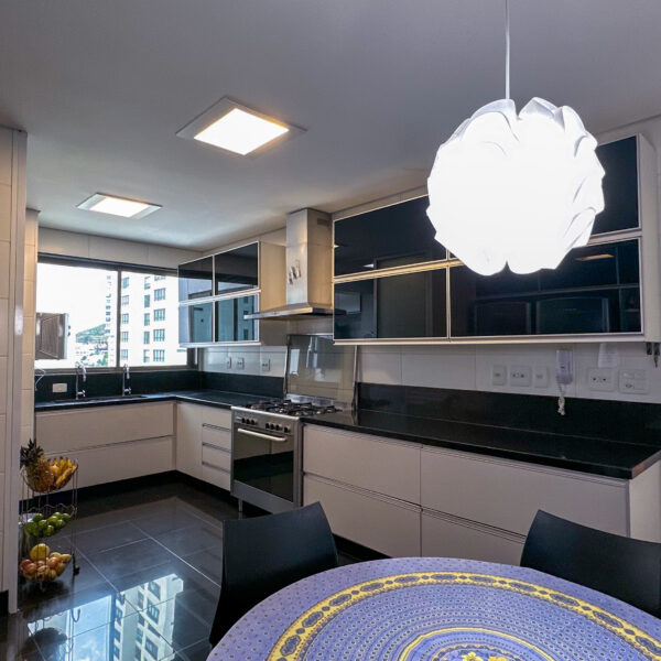 Cozinha Cobertura com 05 Quartos 402m² à venda por R$6.100.000,00 em Vila da Serra - Nova Lima