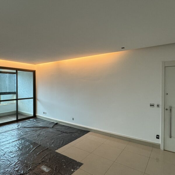 Sala Apartamento de 4 Quartos, com 3 vagas, para alugar por R$12.000,00, no Condomínio Alameda, Vila da Serra, Nova Lima