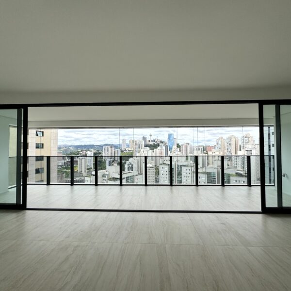Sala acesso à varanda Apartamento de 4 quartos à venda por 3.950.000,00 no Duo Vila da Serra