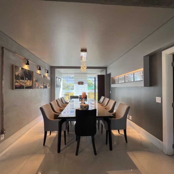 Sala de jantar Apartamento de 04 Quartos, com 05 vagas, à venda por R$4.300.000,00 no Mont Tremblant Vila da Serra, Nova Lima - MG