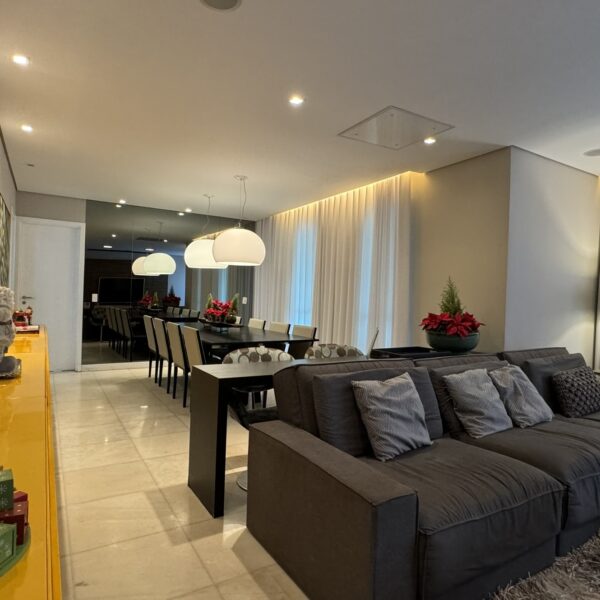 Sala espaçosa Apartamento de 04 Quartos, com 160m², à venda por R$2.400.000,00 em Belvedere Belo Horizonte - MG