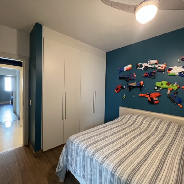 Suíte menino Apartamento de 04 Quartos, com 05 vagas, à venda por R$4.300.000,00 no Mont Tremblant Vila da Serra, Nova Lima - MG