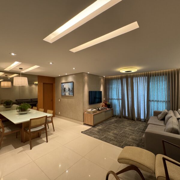 Sala ampla Apartamento 4 Quartos à venda por R$2.050.000,00 no Mon Ile Vila da Serra