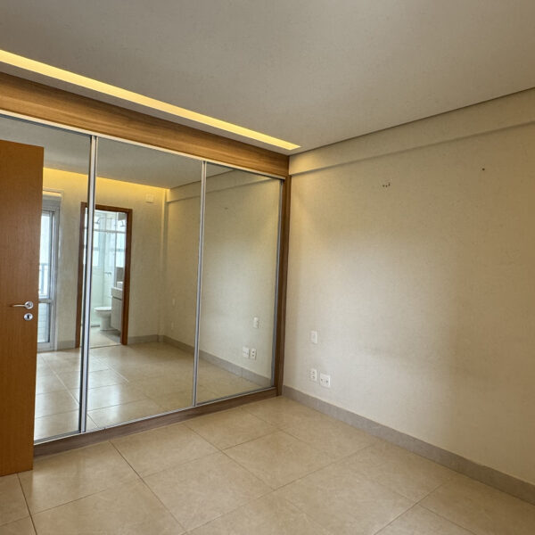 Suíte principal Apartamento de 2 Quartos Duplex à venda por R1.070.000,00 no Edifício Inovatto, Vila da Serra
