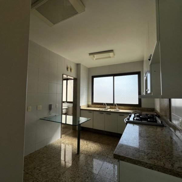 Apartamento de 04 Quartos, para aluguel, por R$ 11.000,00 no Belvedere Belo Horizonte (9)