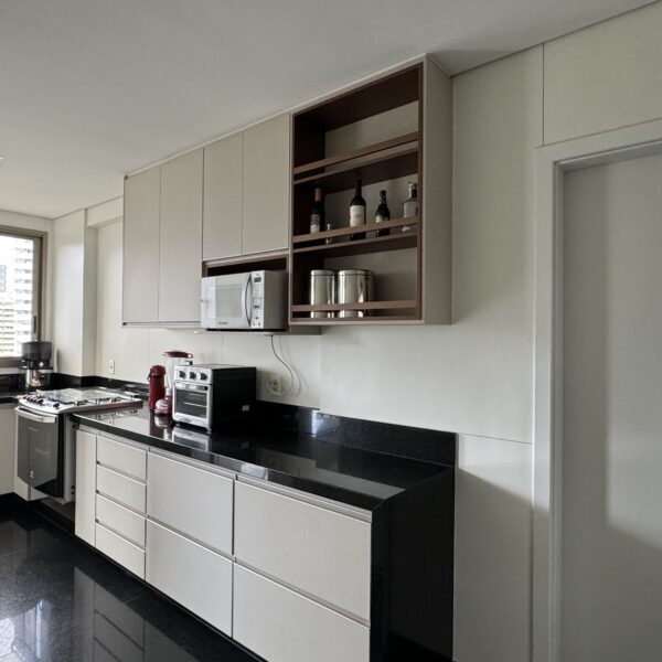 Cozinha apartamento de 4 Quartos a venda por R$ 2.790.000,00 no Residencial Boulder, Vale do Sereno Nova Lima - MG