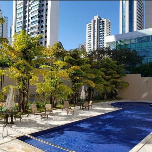 Piscina externa apartamento a venda na Lagoa Seca Belvedere Belo Horizonte por R$3.720.000,00