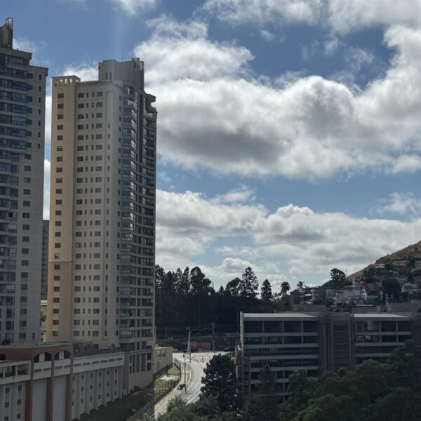 Vista do quarto Apartamento de 3 quartos à venda no Condomínio The Falls - Vila da Serra, Nova - MG