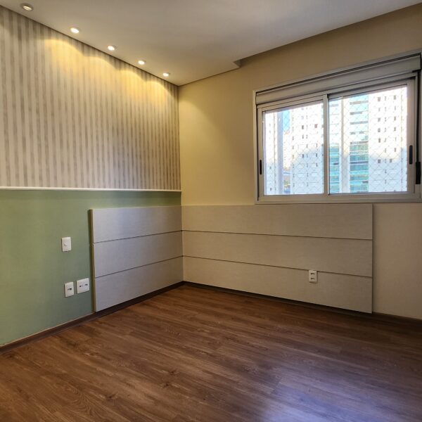 Quarto solteiro Apartamento para alugar no Metropole Vila da Serra por R$6.300,00