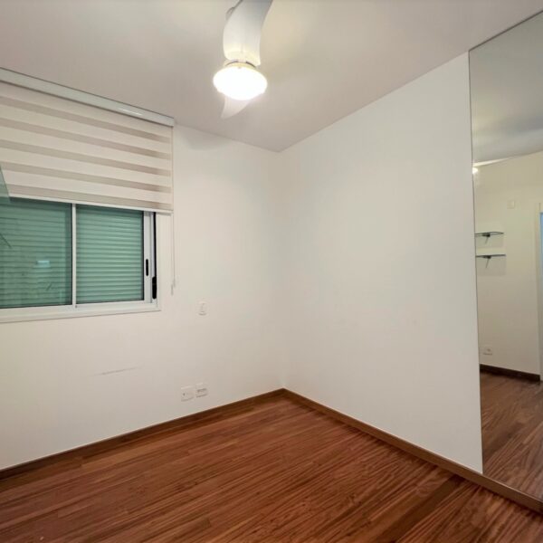 Suíte Apartamento à venda no Alameda Vila da Serra