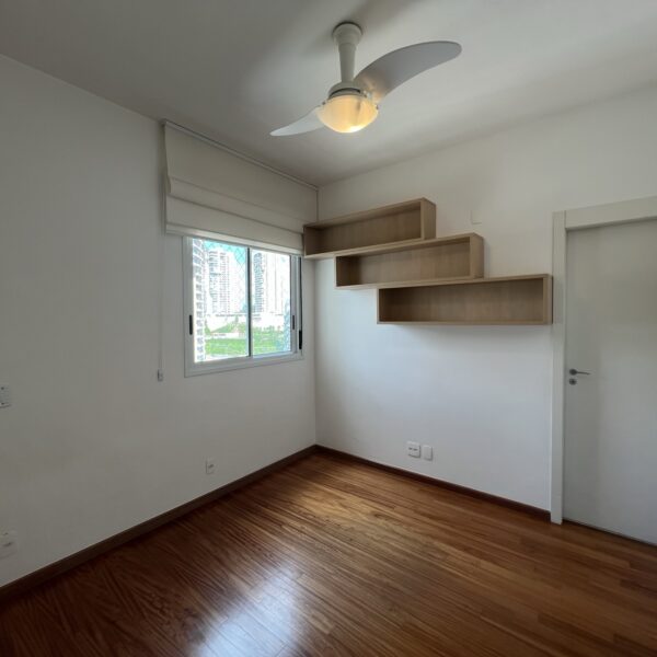 Suíte menina Apartamento à venda no Alameda Vila da Serra