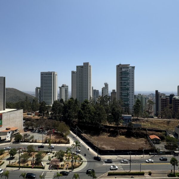 Vista para Alameda Oscar Niemeyer Apartamento à venda no SPA Spazio Dell Acqua Vila da Serra, Nova Lima - MG