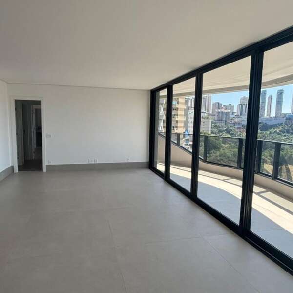 Sala com varanda Apartamento de 3 Suítes à venda no Edifício Residencial Miró, Vale do Sereno, Nova Lima