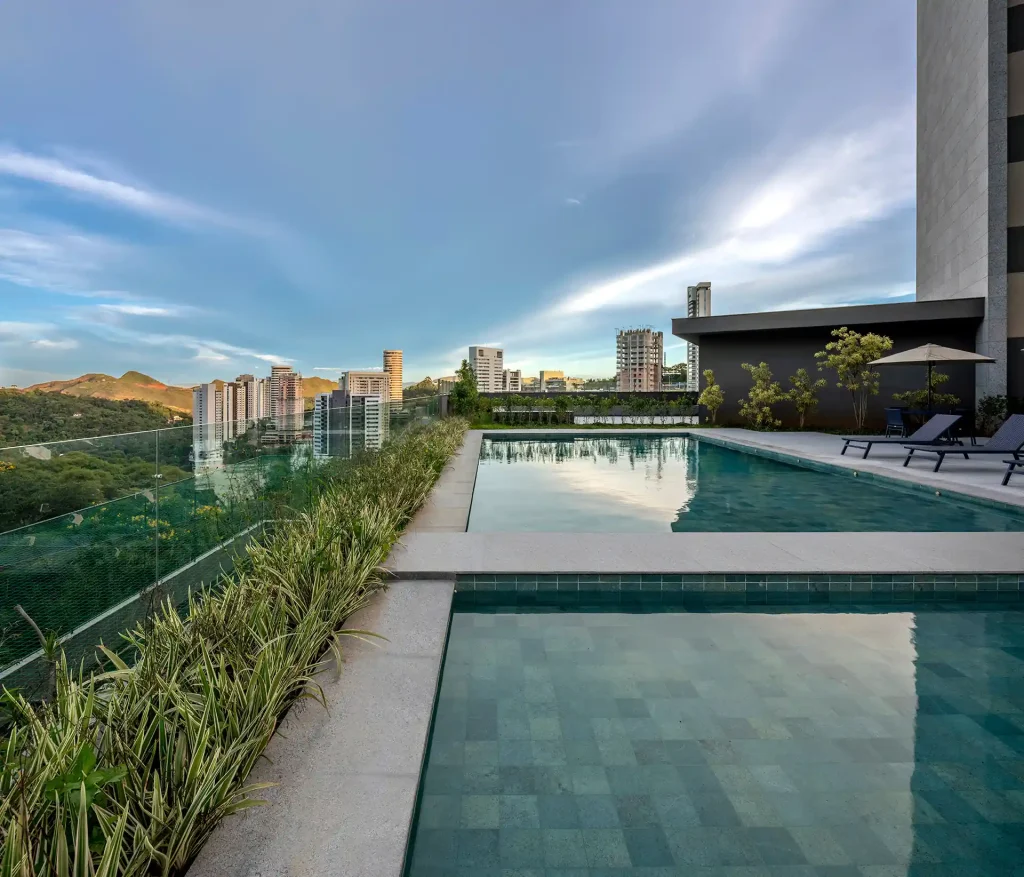 Piscina Terraço Vista Cidade no Condomínio Dom Henrique