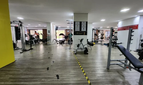 Academia Metrópole Vila da Serra Nova Lima