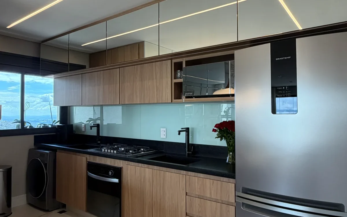 Apartamento mobiliado à venda no High Line Vila da Serra