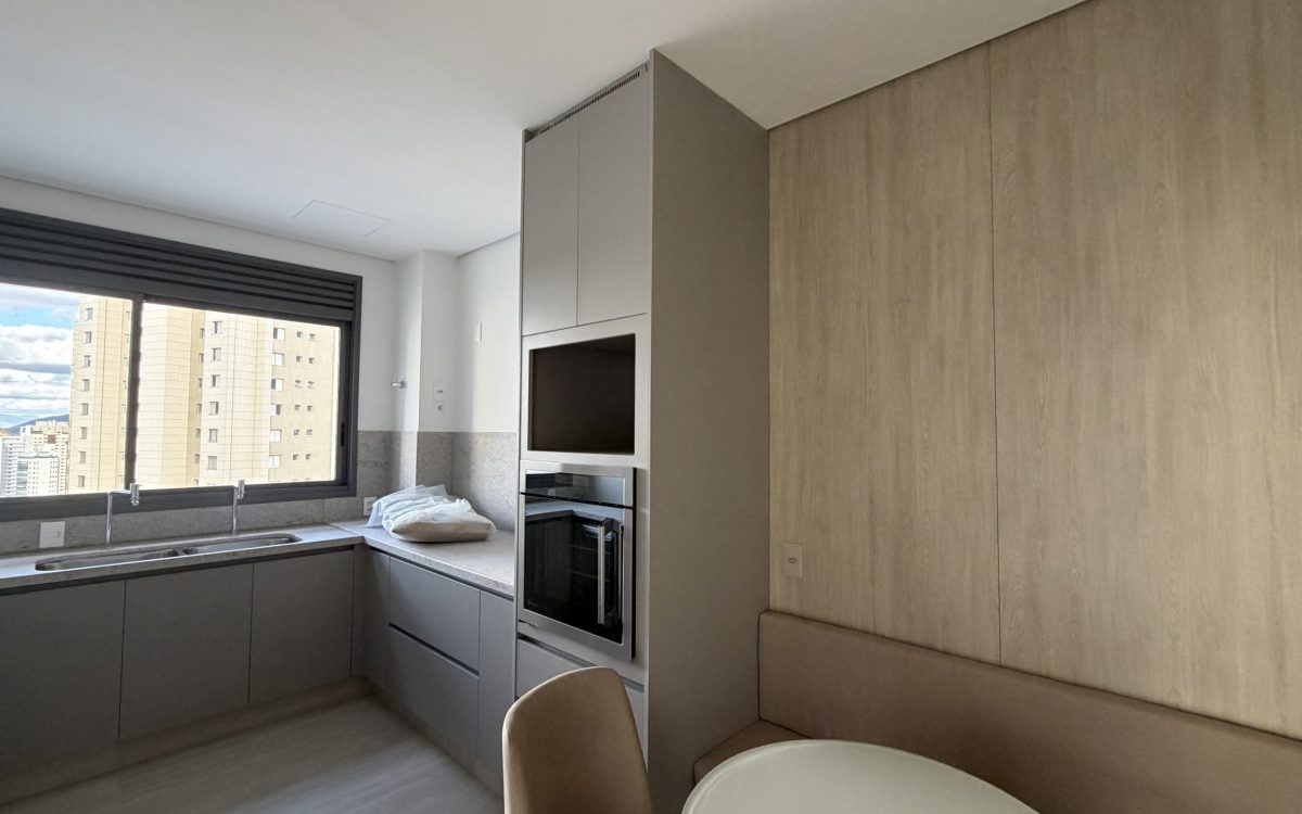 Cozinha com apoio Apartamento com 4 quartos à venda no Le Sommet