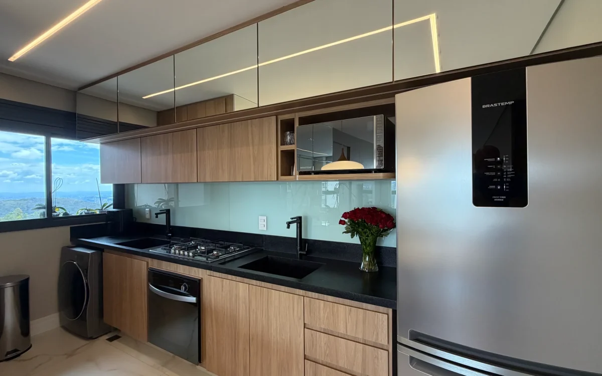 Apartamento mobiliado à venda no High Line Vila da Serra