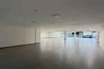 Loja para alugar na Alameda Oscar Niemeyer no Vila da Serra