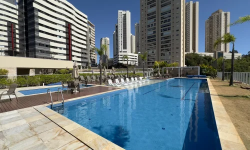 Piscina Cinecitta Vila da Serra