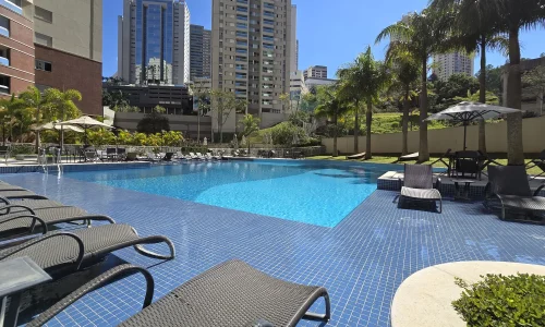 Piscina Metrópole Vila da Serra Nova Lima