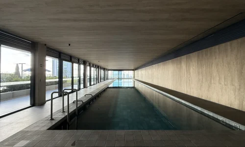 Piscina coberta High Line Vila da Serra