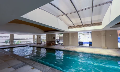 Piscina coberta Le Grand Atlas Vila da Serra