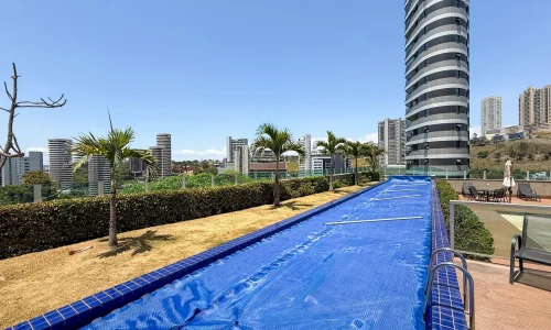 Piscina com raia Alsace Vila da Serra