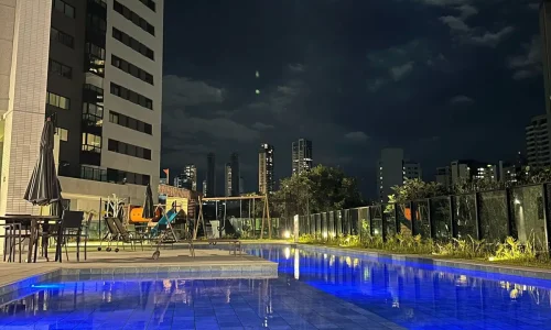 Piscina iluminada Gazzinelli Vale do Sereno