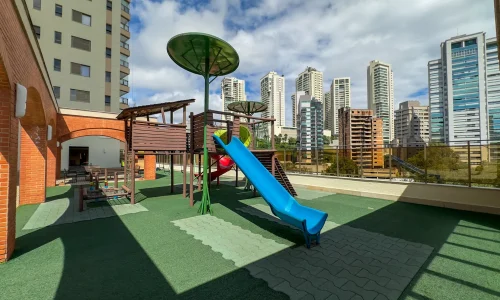 Playground escorrega Le Grand Atlas Vila da Serra