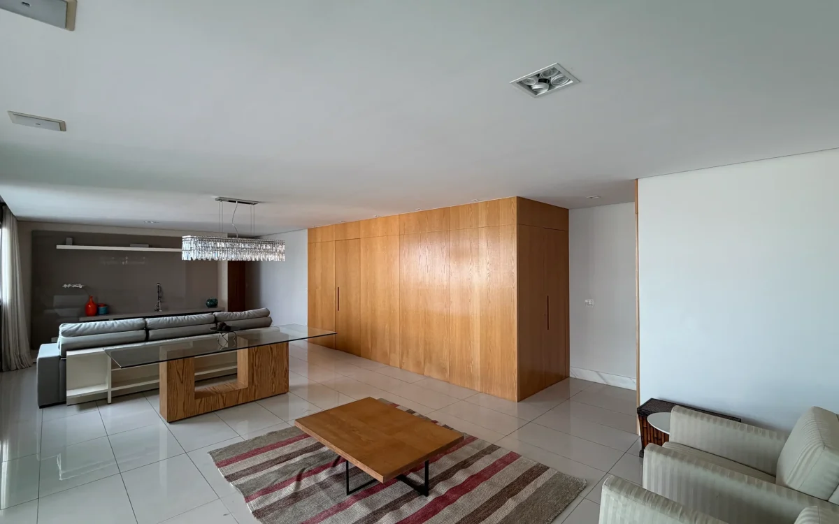 Apartamento com 4 Quartos para alugar no San Pietro Vila da Serra