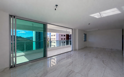 Sala e varanda Apartamento de 4 suítes à venda no Green Arch Vale do Sereno