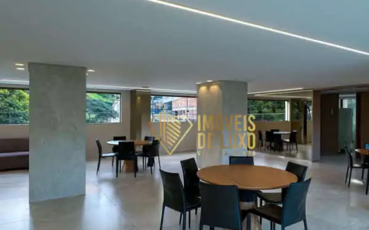 Salão de Festas Apartamento de 4 Quartos à venda no Vale do Sereno - Bosque do Sereno