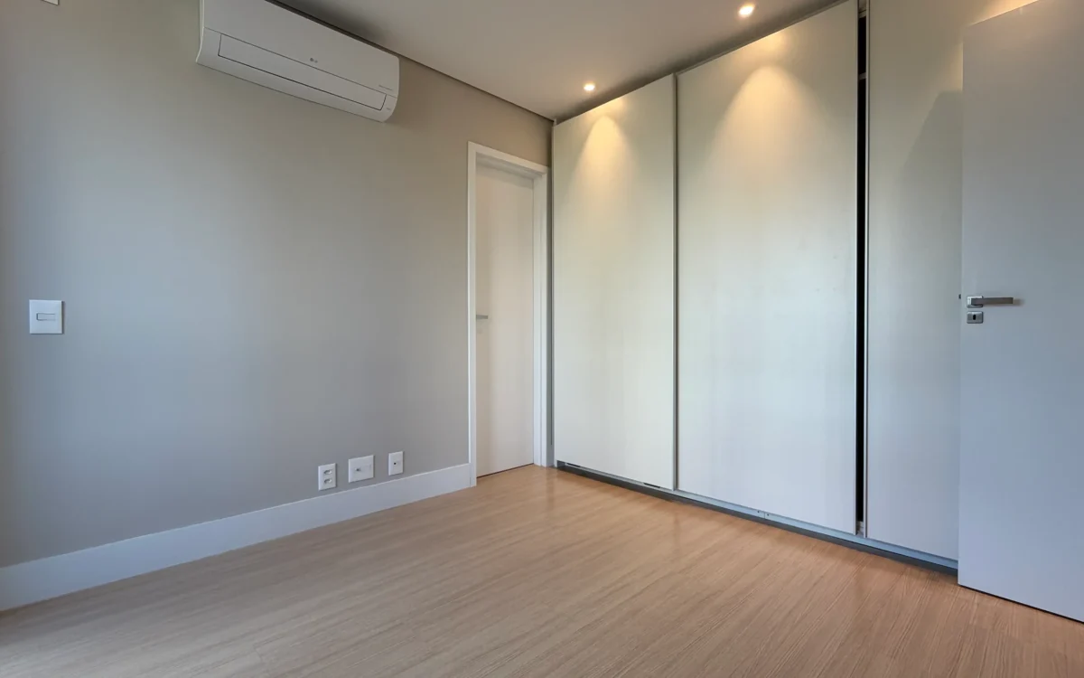 Apartamento de 4 quartos para alugar no Edifício Sereno Vale do Sereno