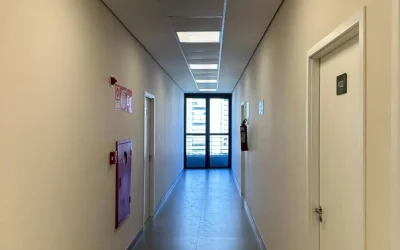 Corredor Edifício Prisma Vale do Sereno