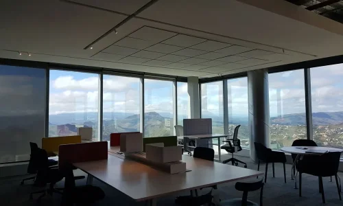 Escritório com Vista no Condomínio Concordia