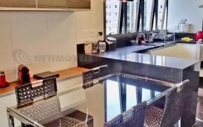 Apartamento de 4 Quartos, com 4 vagas livres, à venda por R$3.800.000,00 no Edifício Residencial Pucon Vila da Serra, Nova Lima – MG