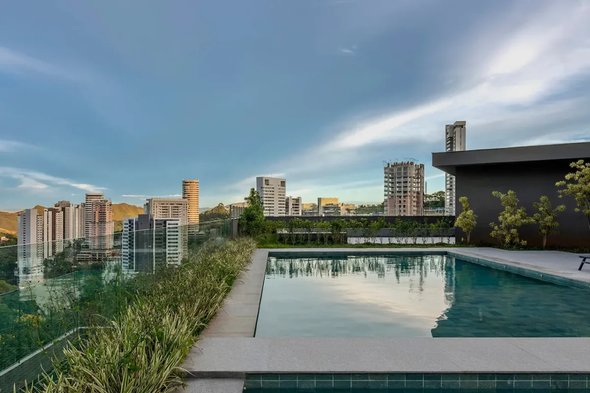 Piscina Terraço Panorâmica no Condomínio Dom Henrique