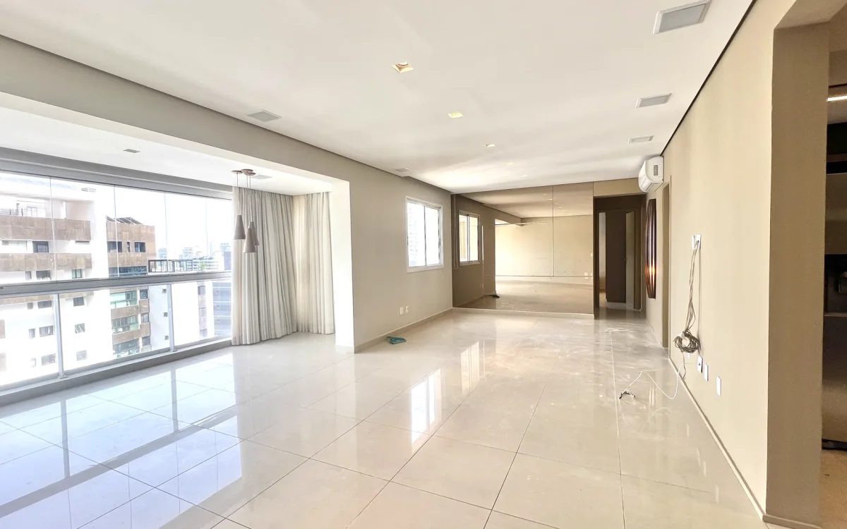 Sala com Vista da Cidade Apartamento Cinecittà Vila da Serra