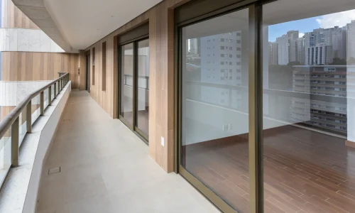 Varanda Apartamento no Condomínio Brisa